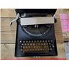 Image 2 : Remington Typewriter