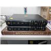 Image 1 : Encyclopædia Britannica 1987, 1988 & Britannica Atlas 1986