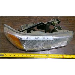 GM Headlight - GM16524544