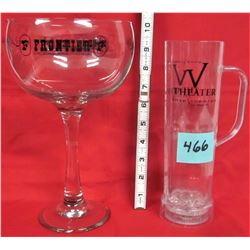 2 vintage Las Vegas sourvenier mugs/glasses 10  glass frontier Hotel Margareite & 9  plastic V theat