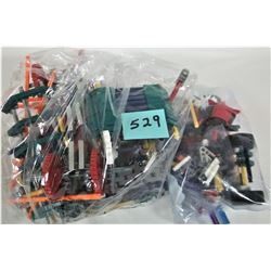 Mixed lot K'nex building blocks