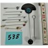 Image 1 : Lot of 20 assorted hat/sweater stick pins