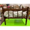 Image 4 : Vintage Wood Doll Crib