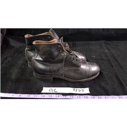 Vintage Boots & Stretchers Size Unknown