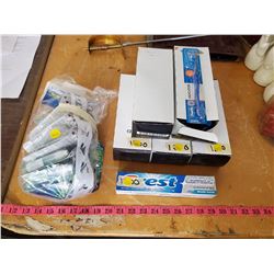 Dental Lot-10 + Crest Scop Mouth Sprays, 1 Tube Of Toothpaste + 5 Boxes Of Tooth Brushes
