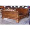 Image 1 : RARE ANTIQUE WALNUT VICTORIAN QUEEN SLEIGH BED #1558155