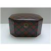 Image 1 : Victorian Tartan Octagon Decorative Box #1599498