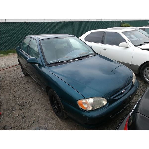 Kia sephia 2000