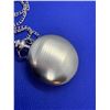 Image 3 : Silver EngraveableÂ New Quartz Pocket Watch  Chair Set