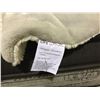 Image 2 : Life Comfort Grey Throw Blanket