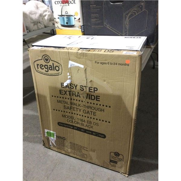 Regalo Easy Step Metal Walk-Through Safety Gate (29-49in W x 30in H)Â 