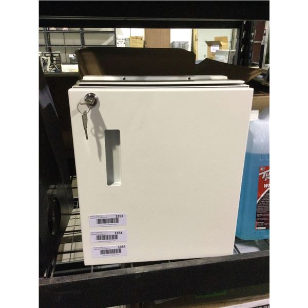 Metal Lock Box w/ Key