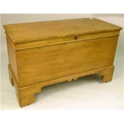 A PROVINCIAL PINE LIFT-TOP BLANKET CHEST