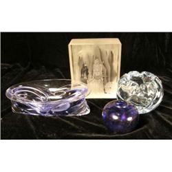 A GROUP OF FOUR GLASS TABLE ARTICLES