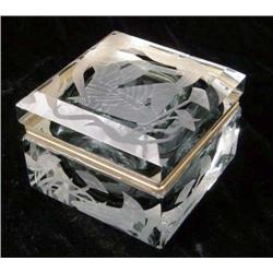 AN EGYPTIAN REVIVAL STYLE BRASS MOUNTED ETCHED GLASS LIFT TOP BOX