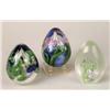 Image 2 : A GROUP OF SEVEN GLASS PAPERWEIGHTS