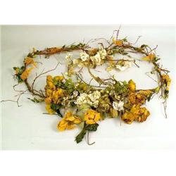 A MISCELLANEOUS GROUP OF HOLIDAY GARLAND AND DECORATIONS