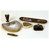 Image 1 : A GROUP OF ASSORTED DESK GARNITURES
