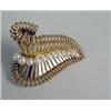 Image 3 : A 14K YELLOW GOLD AND PEARL SWIRL FORM BROOCH