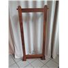 Image 8 : Wooden Billiards Rack 28" x 59"