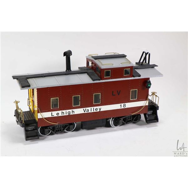 G gauge caboose with smoke and lights, "Lehigh Valley", not tested at time of cataloguing, note was 