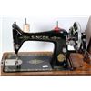 Image 2 : Portable hand crank Singer sewing machine in dome top quarter cut oak case, note no case key include