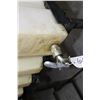 Image 2 : Single 460 ltr. Oil container on metal stand, appears to be mostly empty. Note: In operation up to a