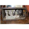 Image 2 : Vintage wood cased Stewart-Warner multi band table top radio