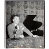 Image 1 : Budda Radio Host