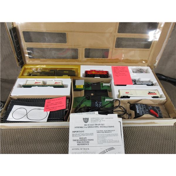 The Zenith Limted HO Collectors Edition Train Set