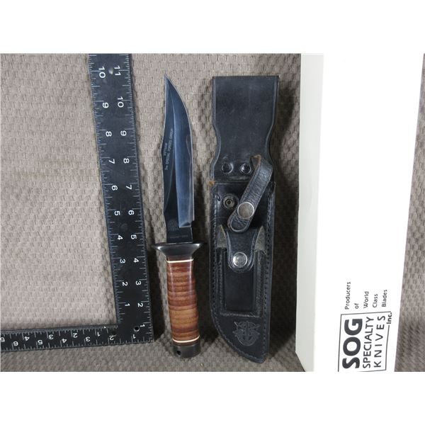 SOG Specialty Kinves - Bowie with Leather Sheath