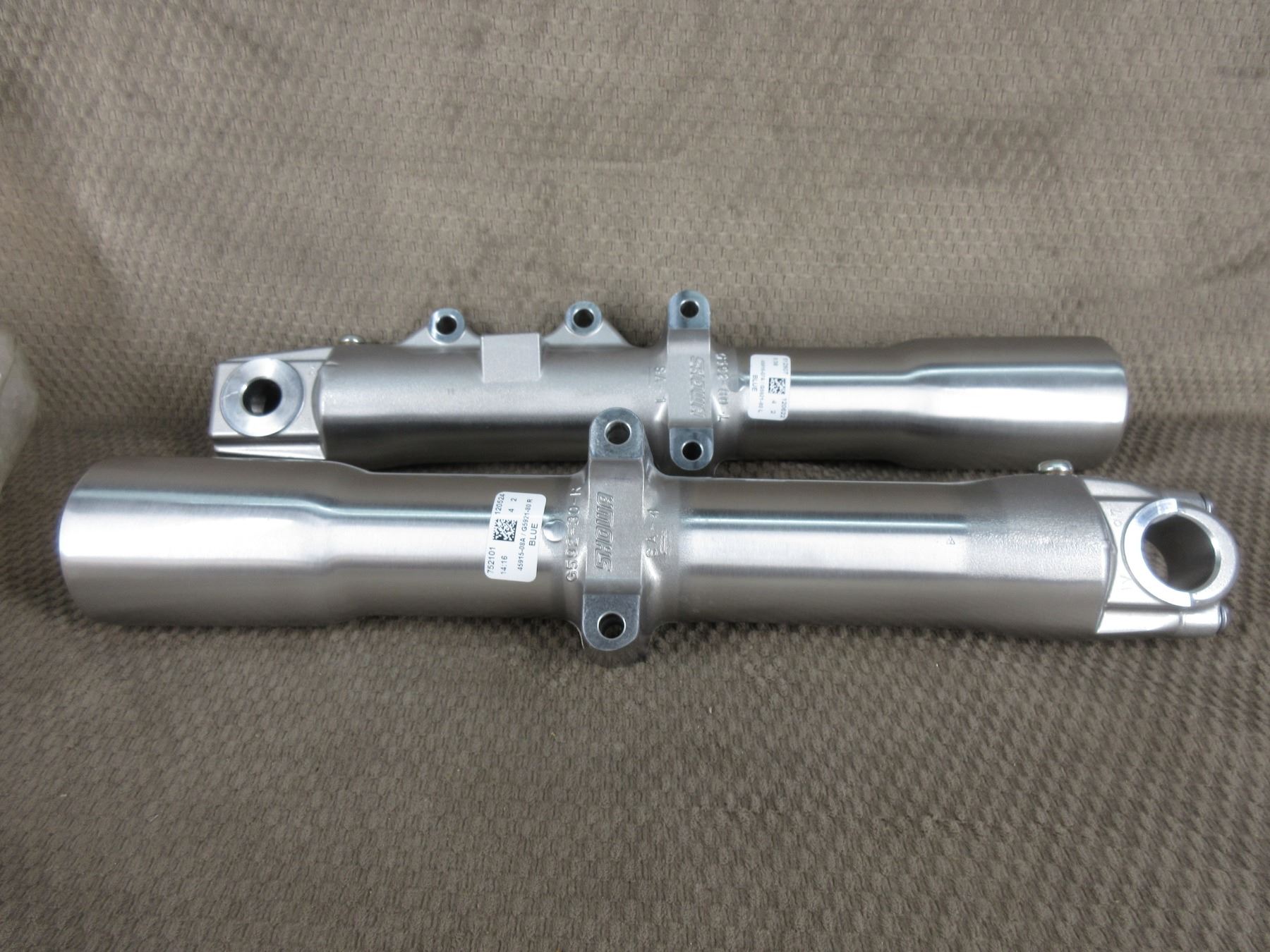 Showa G59230R & L Harley Davidson Softail Fork Sliders