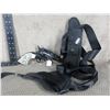 Image 3 : Crossman #6 CO2 Pistol with Vinyl Shoulder Holster