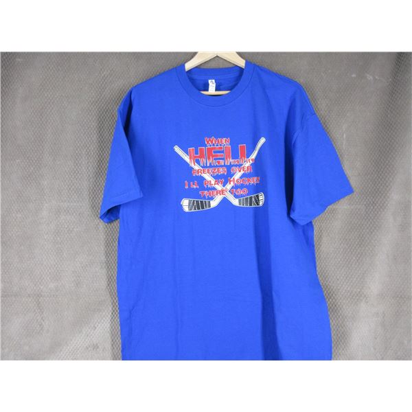 NEW - T-Shirt in XL - When Hell Freezes Over