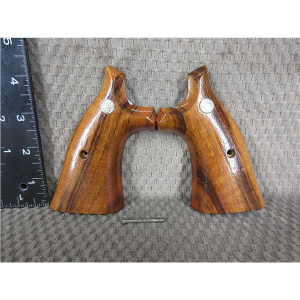 S&W Handgun Grips Unknown Model