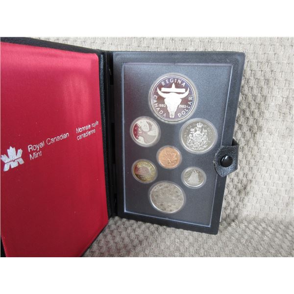 1982 Canada Double Dollar 7-Coin Proof Set in Case