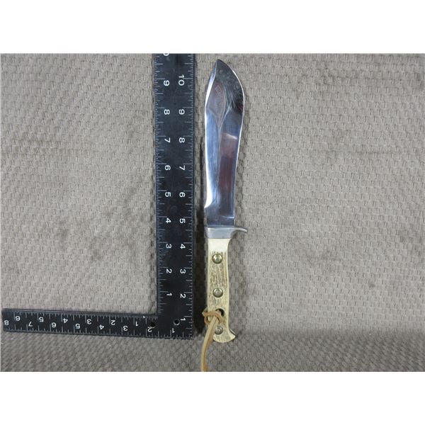 Puma White Hunter #6377 Knife - Used