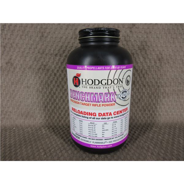 Hodgdon Benchmark Powder - Can weighs 516 Grams