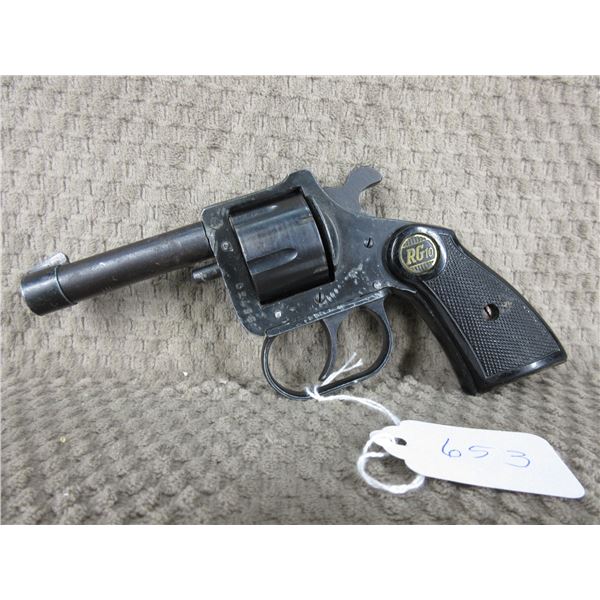 PAL must have 12-6 Handgun on it to Purchase this Firearm