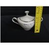 Image 8 : Lenox Weatherly Sugar Bowl w/ Lid & Accent Trim 8"x5.5"H