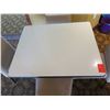Image 2 : White Table w/ Pedestal Base 36"x30"x30" w/ 4 Upholstered Wooden Chairs