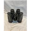 Image 1 : binoculars