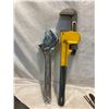 Image 1 : Pipe wrench and crescent wrench