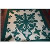 Image 1 : GREEN & WHITE KING SIZE "HAWAIIAN ULU" QUILT W/PILLOW COVERS (5 PCS) (DOES NOT INCLUDE PILLOW FORMS)