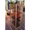 Image 2 : GLASS DISPLAY CASE (33" X 55" X 16 1/2")