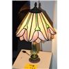 Image 1 : TIFFANY STYLE TABLE LAMP