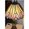 Image 3 : TIFFANY STYLE TABLE LAMP