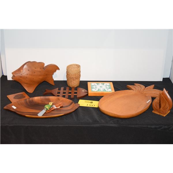 MIXED LOT: WOODEN TRIVETS, COASTER, TRAYS, PICKS, CHEESE SPREADER, NAPKIN HOLDER & LAUHALA CUP HOLDE