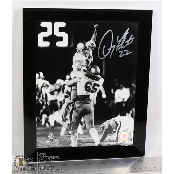 DOUG FLUTIE AUTOGRAPHED (CERTIFIED)