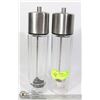 Image 1 : GLASS AND SILVER SALT N PEPPER MILL SET